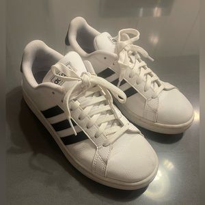 EUC: Adidas - Woman's Grand Court Shoes w/ Box